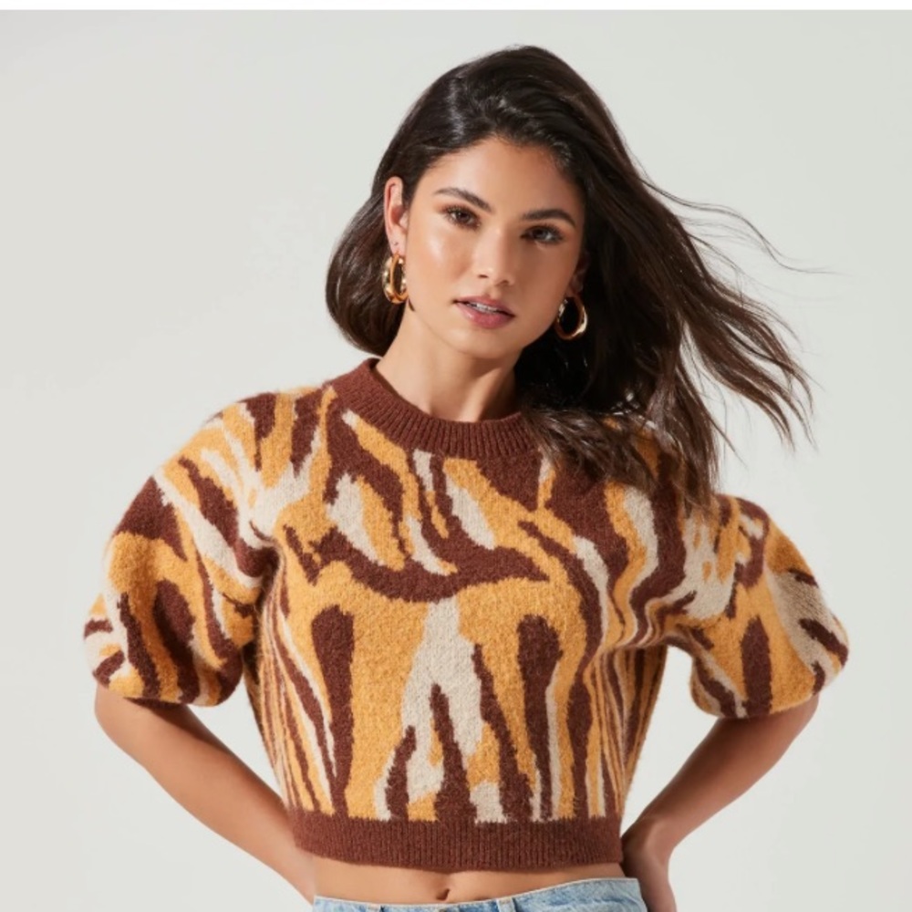 ASTR animal print sweater Oversized fit
